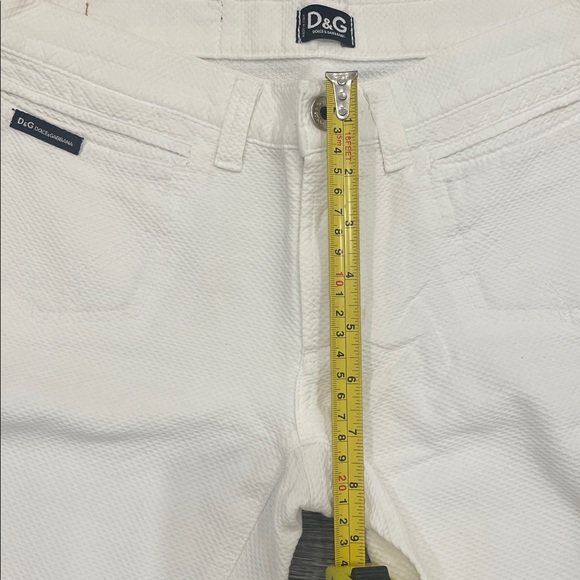 Dolce & Gabbana White Capris - Picture 7 of 10